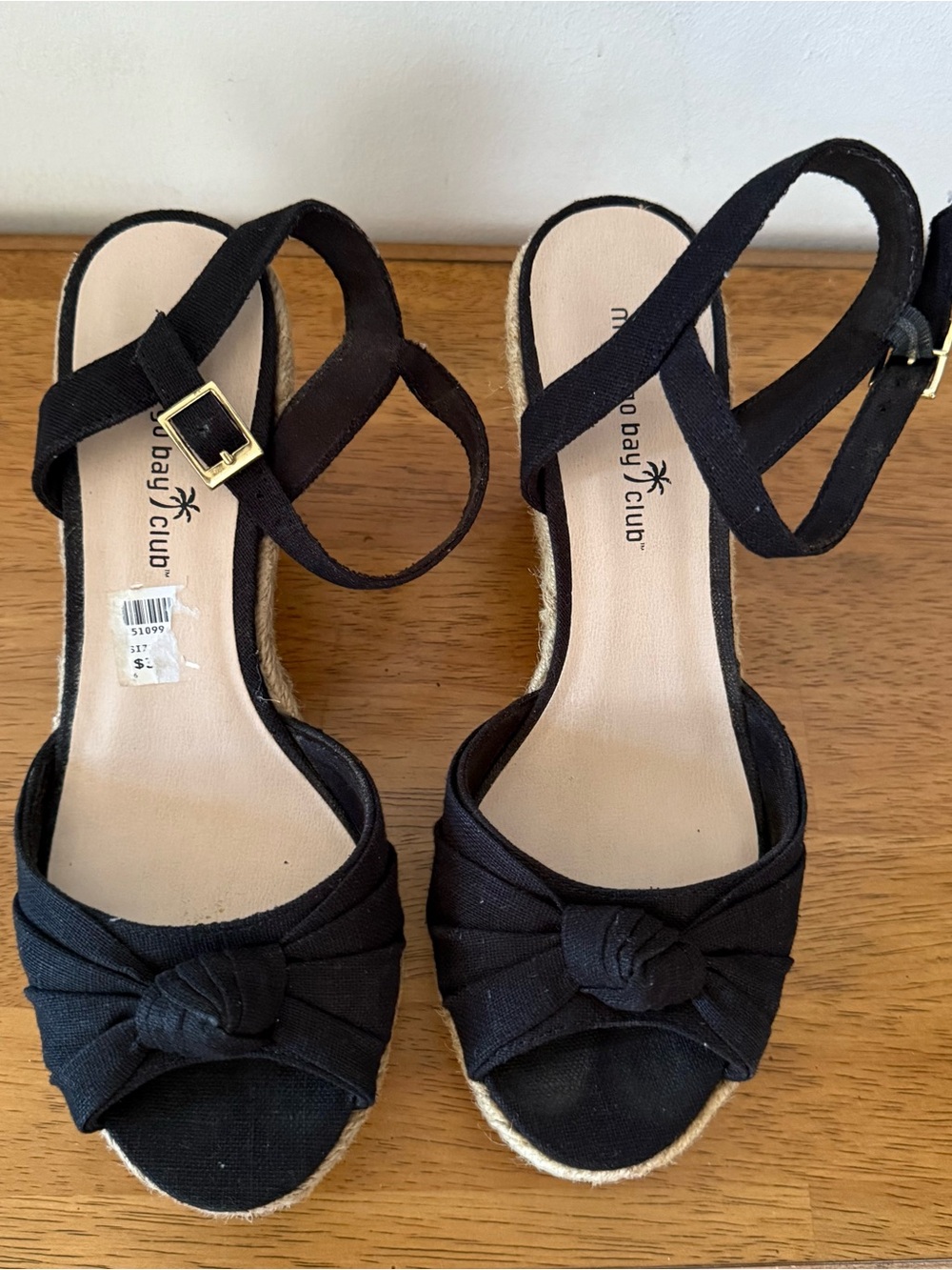 Montego Bay Club Women's Black Knotted Espadrille Sandals